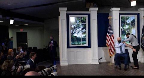 Fake Room for a Fake Shot for a Fake President