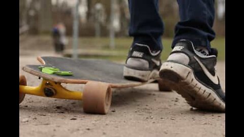 Longboarder has the coolest dance moves