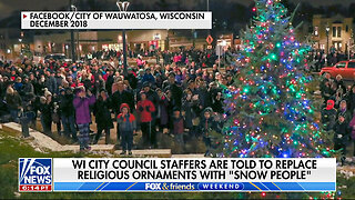 Wisconsin City Council Staffers Are Told To Replace Religious Ornaments With 'Snow People'