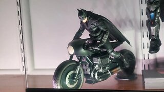 Mcfarlane The Batman figure and Batcycle: Unboxing and Review #batman #mcfarlane #dccomics