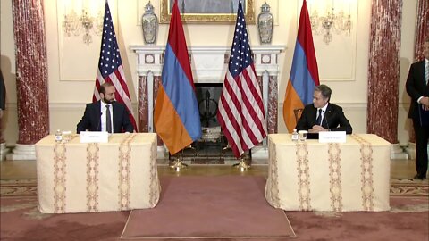 Secretary Blinken and Armenian Foreign Minister Ararat Mirzoyan sign a Memorandum