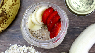 How to make delicious overnight banana oats