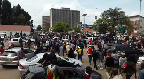 Mugabe must go now: Zimbabweans march, speak in one voice (AJQ)