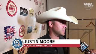 Justin Moore plays concert in Boca Raton for MSD victims