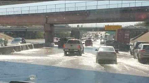 La rupture d'une canalisation entraîne l'inondation d'une autoroute