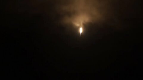 SpaceX Falcon 9 night time rocket launch. Cape Canaveral, Florida. (Apr/07/2023)