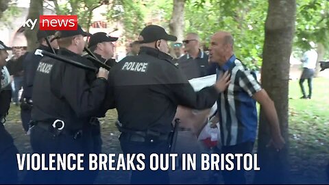 UK protests: Violence breaks out in Bristol and Hull