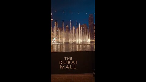 Dubai mall waterfall