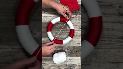 Canada Day Yarn Wreath - Shorts - Easy Wreath DIY - Patriotic Wreath