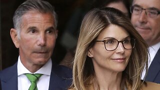 Parents In College Admissions Scandal Ask Judge To Dismiss Charges