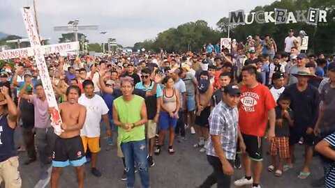 Huge Caravan Of Illegal Aliens On Way To The United States Chant 'Biden, Biden, Biden!'