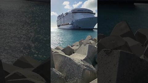 Wonder of The Seas in Philipsburg, St. Maarten!