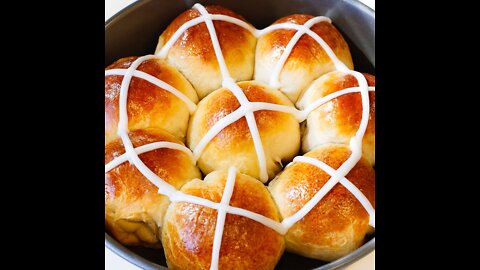 Easter: Hot Cross Buns are sacrifices until idols