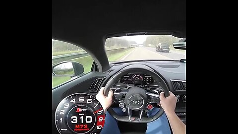 FLOORING the Audi R8 to 207MPH!