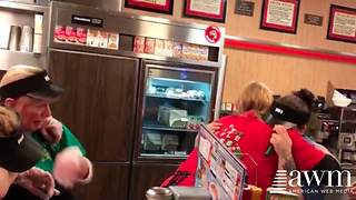 Church Congregation Brings Gift to Waitresses Working on Christmas Eve, Has Them Crying
