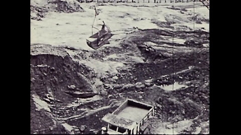 CONSTRUCTION OF DRYDOCK #6 AT PUGET SOUND NAVAL SHIPYARD
