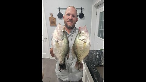 Fall crappie run, bridge crappie, jigging crappie, shallow crappie on jigs