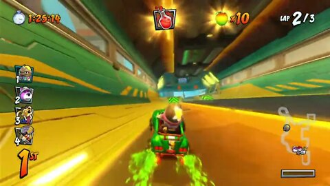 Android Alley Mirror Mode Nintendo Switch Gameplay - Crash Team Racing Nitro-Fueled