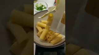 Spicy Vodka Pasta tiktok kithumini