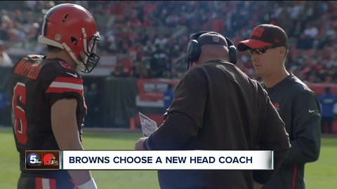 Browns OL Chris Hubbard reacts to Kitchens promotion to head coach
