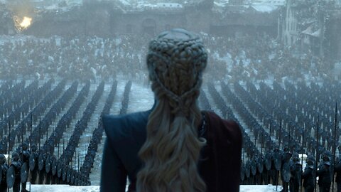Emilia Clarke Studied Dictators For Daenerys' Speech