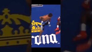 Crazy knockout puts him to SLEEP 💤