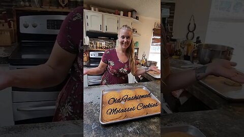 Old Fashioned Molasses Cookies #tradwife #homestead #simplelife #traditional #homesteading #Cookies