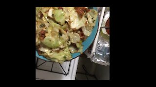 Big fire fried cabbage with bacon(non spicy style)火爆大头菜