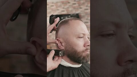 SKIN FADE WITH A STRAIGHT RAZOR TUTORIAL