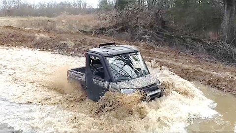 PURE POLARIS WORK & PLAY ACTION!