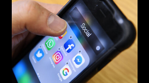 Bill: Make Social Media Liable for Addictions