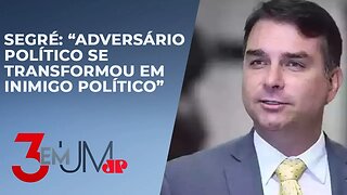 Flávio Bolsonaro afirma em oitiva de CPMI que Mauro Cid está preso ilegalmente