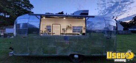 Vintage 1963 Avion Airstream Trailer with Newly-Built Mobile Bar for Sale in Virginia