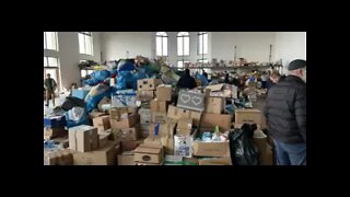 Brasileiros ajudam refugiados a saírem da Ucrânia para outros países