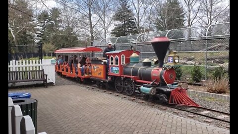 Van Saun Park Mini Train Ride - Paramus NJ - 2022