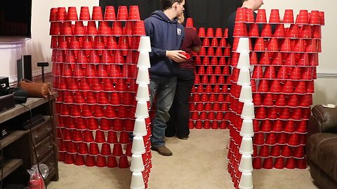 OMG! INSANE CUP FORT