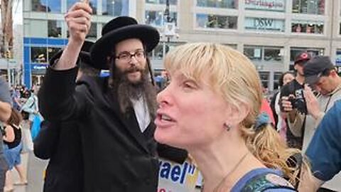 BRAINWASHED ZIONIST'S ENTIRE WORLD CRUMBLES AROUND HER IN NEW YORK PROTESTS