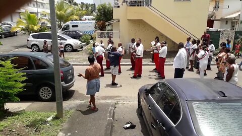 Fête de LA CROIX avec le maire des abymes Guadeloupe (1ere parti)