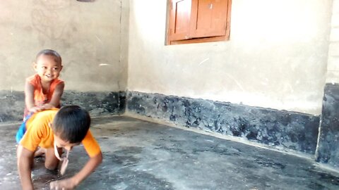 Baby funy,cuite video,jumping boy,and interesting.