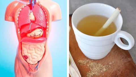 Why You Should Drink Lemongrass Tea Every Night