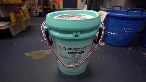 Lee Fisher Sports Bucket Pal + The Bucket Station