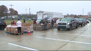 Inflation hits home: Metro Detroit food banks see increased demand as food prices rise