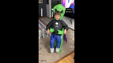 Boy wears extraterrestrial abduction costume and gives convincing performance
