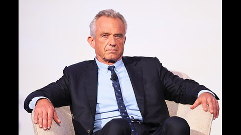 Should RFK Jr. Drop Out?| The Square Peg Podcast