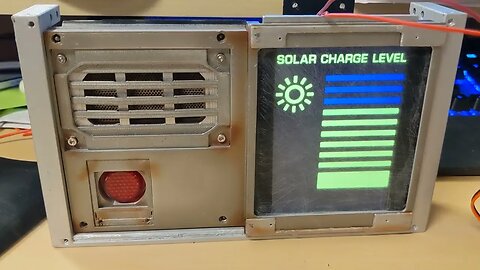 Wall-E Electronic Panel Box - LCD Solar Charge Display Test