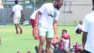 Village Academy alum Tre'Quan Smith host 2nd annual Weekend in the City youth camp