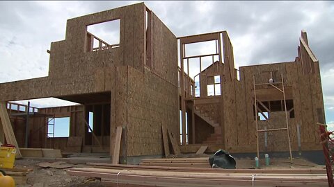 Marshall Fire victim rebuilding his Louisville home himself