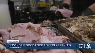 Cincinnati restaurant serves Christmas meal for people in need