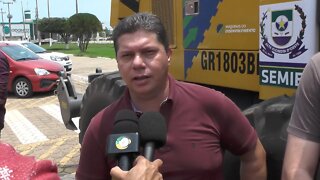 Dário Moreira participa de entrega de maquinários em Alta Floresta D’Oeste