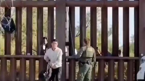 CHINESE MIGRANTS CROSSING INTO US & BORDER PATROL STANDS DOWN